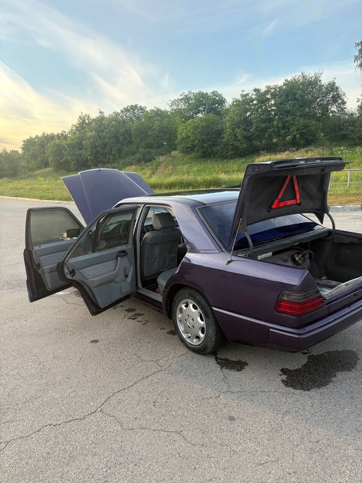Mercedes 124 e200 г/б
