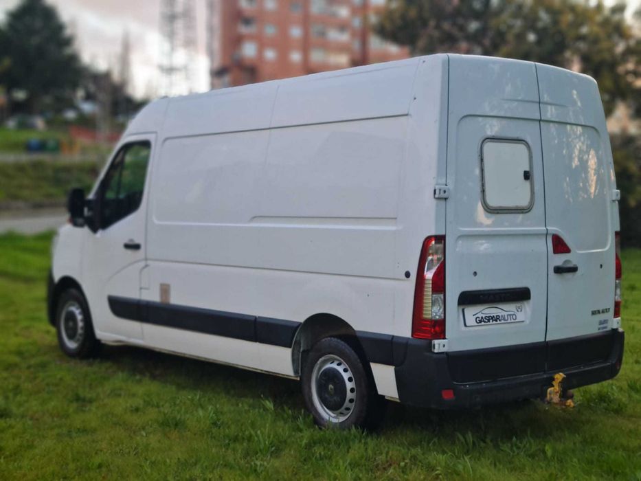 Renault Master 2.3 dCi L2H2 IVA DEDUTÍVEL