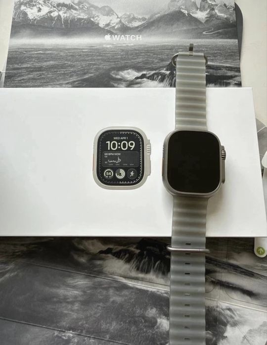 Apple Watch Ultra 49mm Titânio Natural + Ocean Band (Novo)