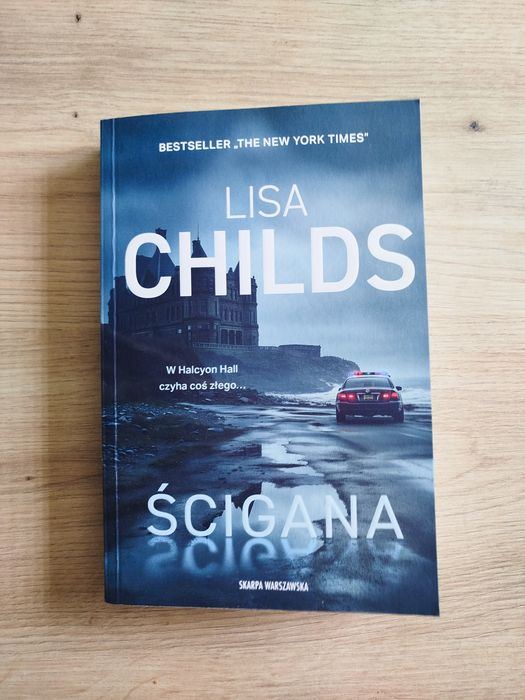 Lisa Childs, Ścigana