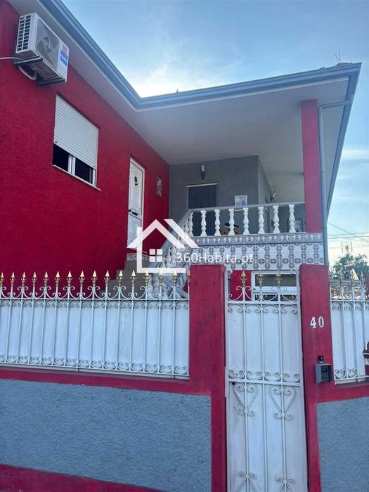 Moradia T2+1 em Vermoim