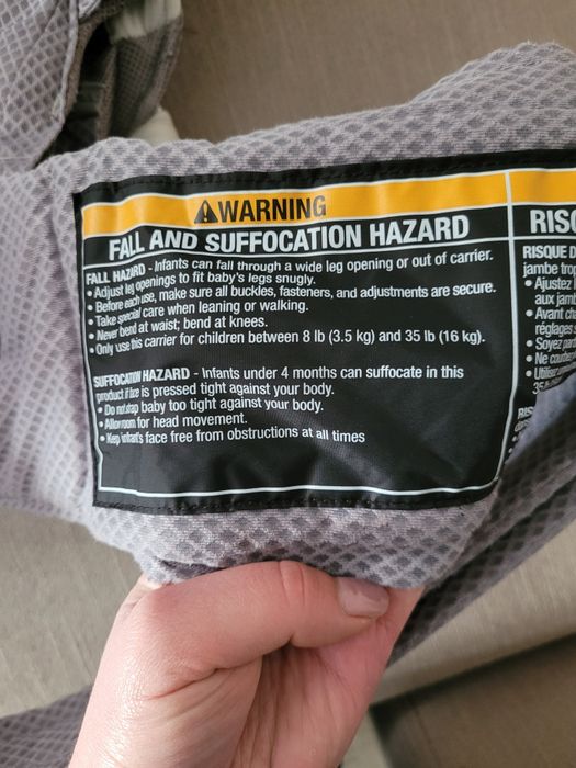 Продам слінг-рюкзак nuna від 3,5 кг до 16кг. Ніжки М
від 3,5 кг до