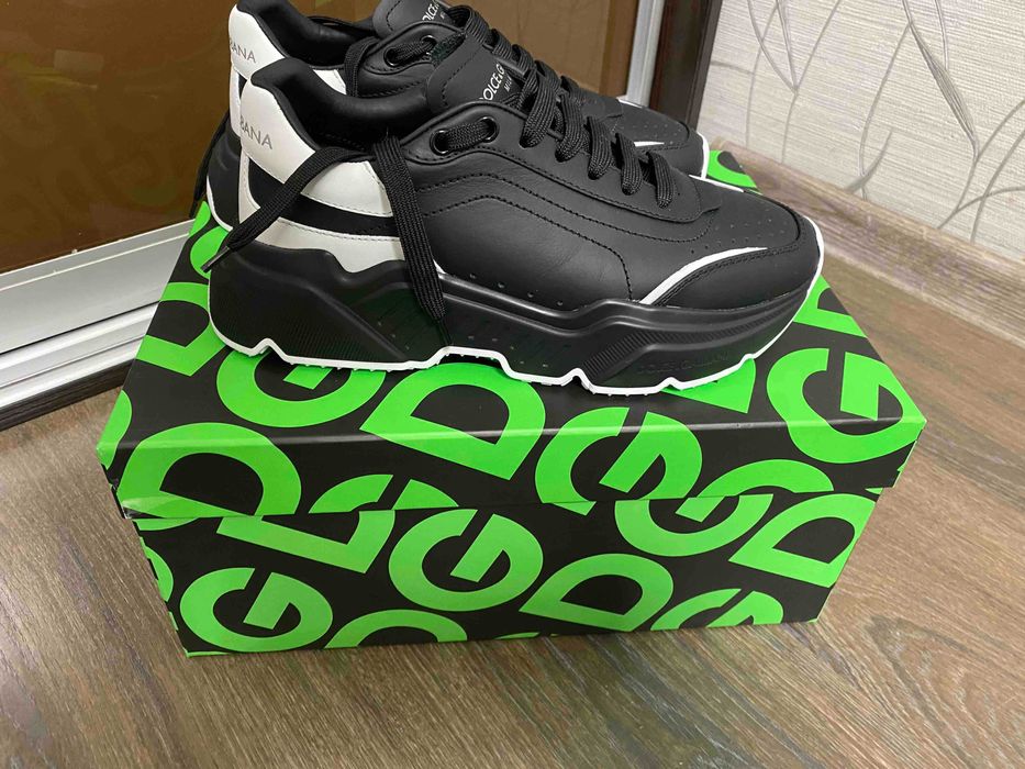 Оригінальна коробка Dolce Gabbana з взуття