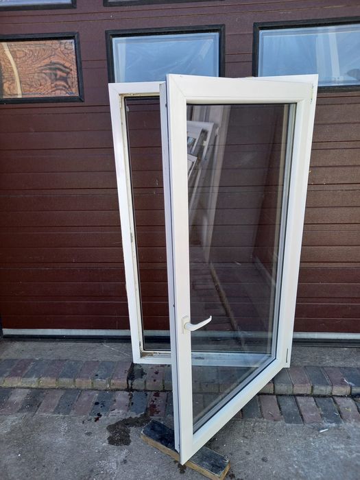 Okno jednoskrzydłowe 98x165 pcv Niemieckie DOWÓZ CAŁY KRAJ