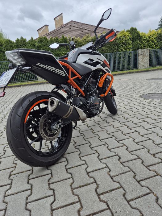 Ktm duke 2020r bdb stan 8441 km przebieg
