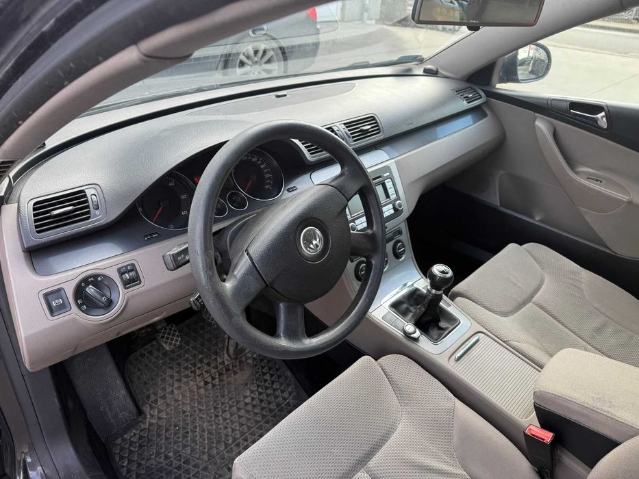 na części zacisk półoś felga wtryski volkswagen passat b6 2006r lc8z