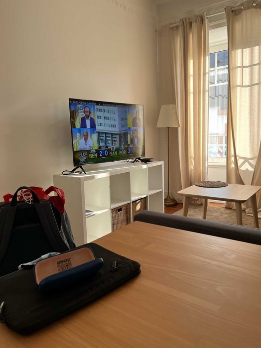 Samsung Crystal UHD 50" Smart TV
