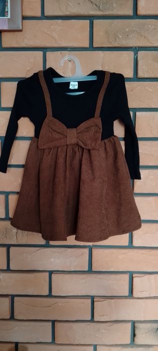 Sukienka 9-12 miesięcy