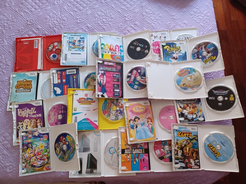 Jogos Nintendo WII Super Mario Bros / Mario & Sonic / Mario party