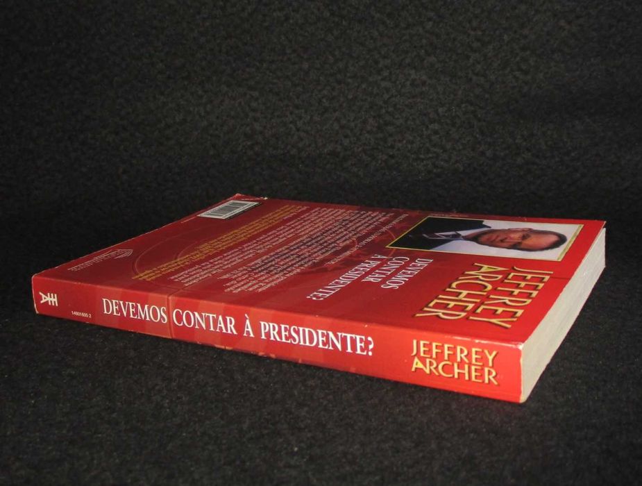 Livro Devemos contar à presidente Jeffrey Archer