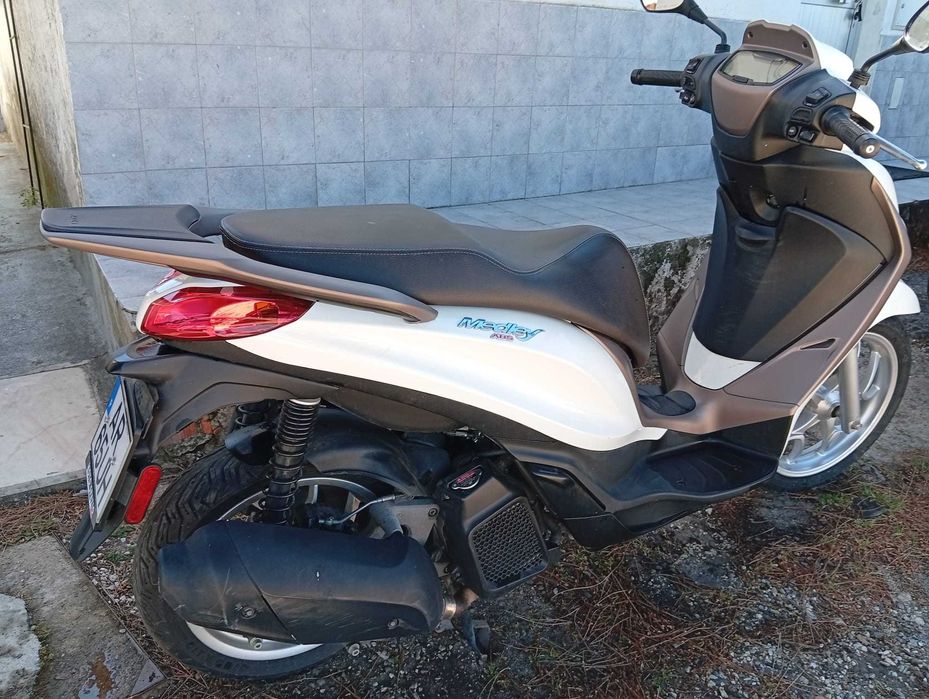 Piaggio Medley 125
