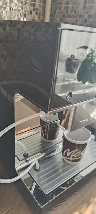 Кавомашина Miele CM 7500, кавоварка повний автомат