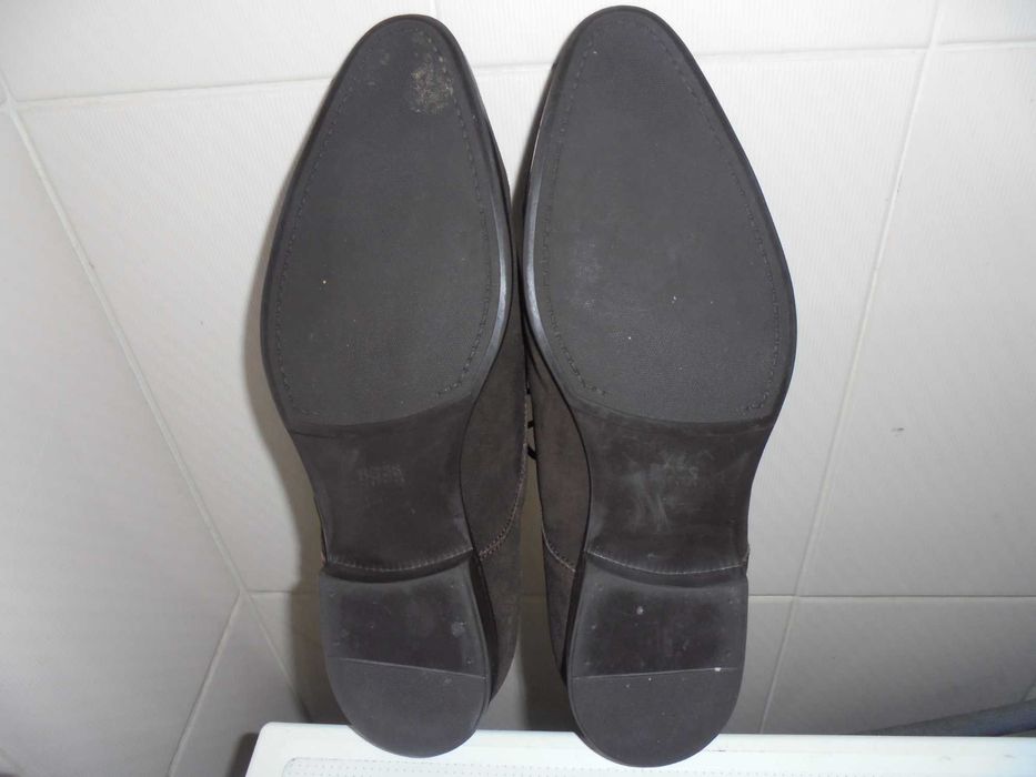 sapatos de homem da marca HOGO BOSS