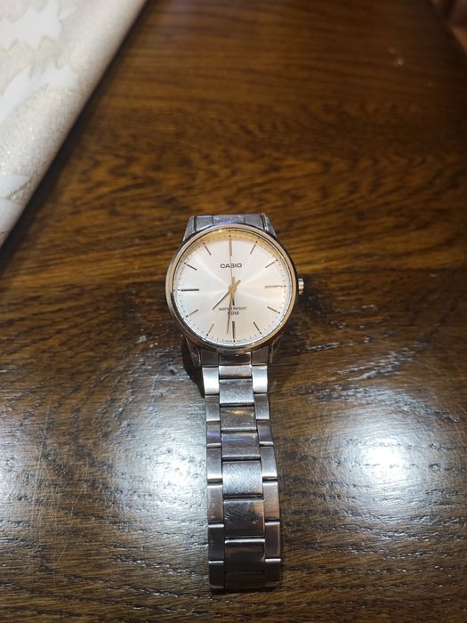 Zegarek casio kwarcowy