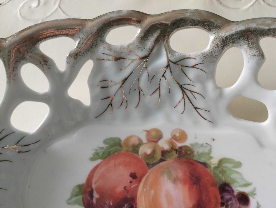 Koszyczek porcelanowy Parowa Steinmann