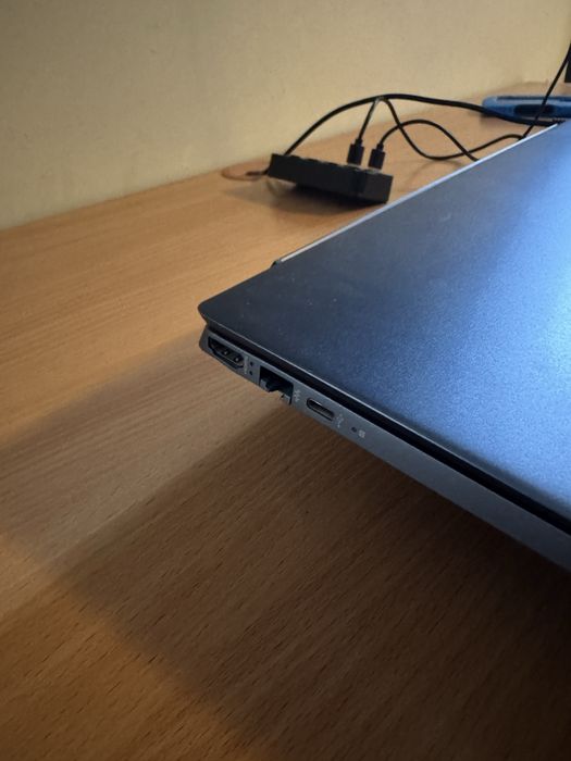 HP Pavilion 15 I Ryzen 3 I 16GB RAM I SSD 238GB I Full HD