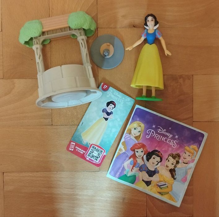 Figurka Księżniczka Śnieżka z Kinder Maxi Niespodzianka