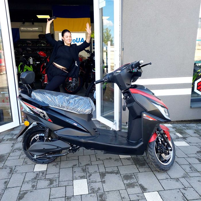 Електроскутер FORTE LEON PRO 2500W 72V/32Ah, гарантія, доставка