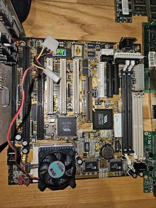 Retro Płyta główna Socket 7