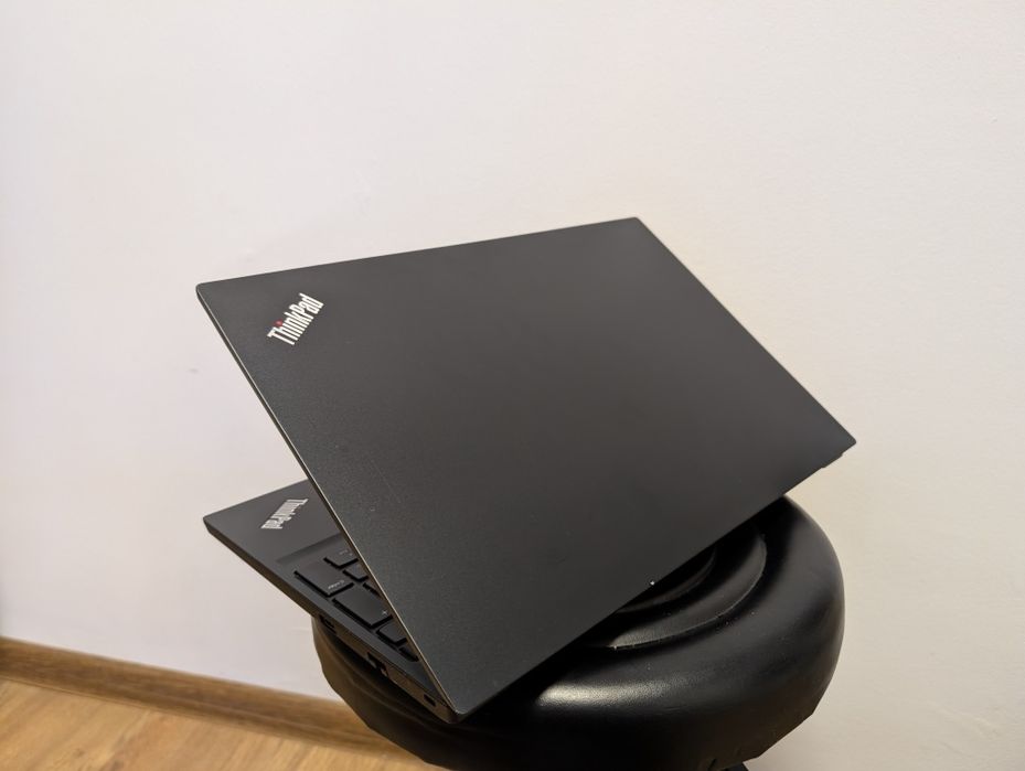 Laptop Lenovo ThinkPad E15 i5-10210U/16Gb/512Gb