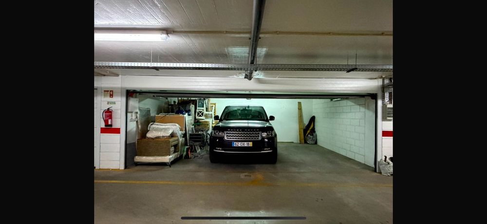 Vendo garagem para 3 carros