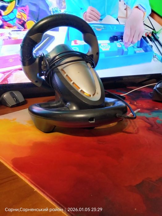 Ігровий руль Defender 180°