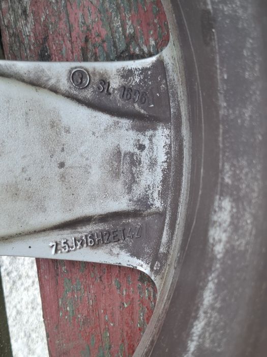 Продам литые диски мерседес