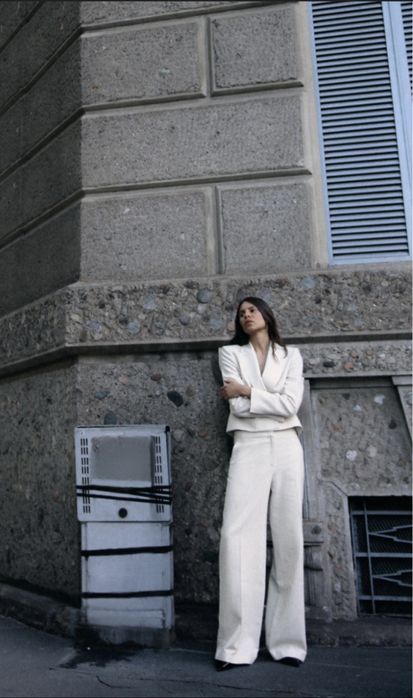 Костюм брючний Zara.