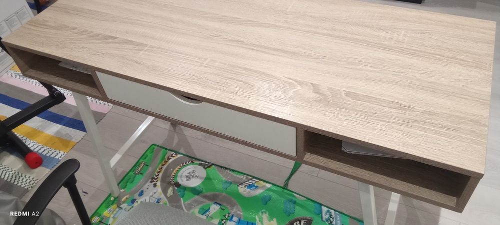 Mesa de escritório (Secretária)