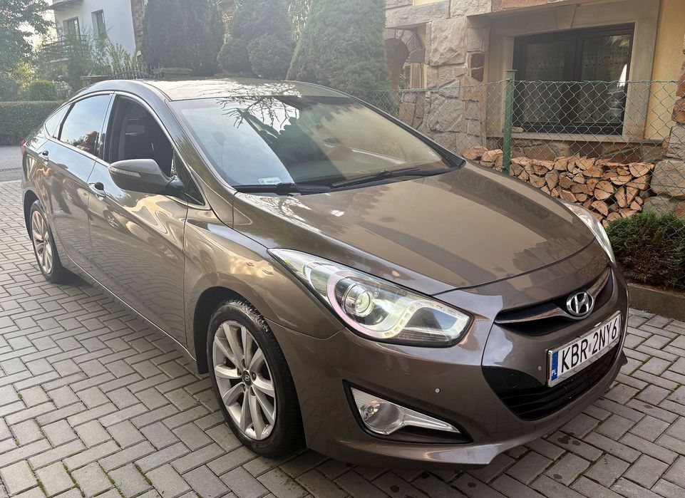 Hyundai i40