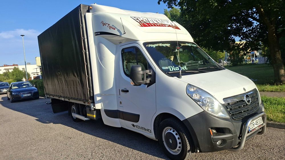 Przeprowadzki transport różnych rzeczy