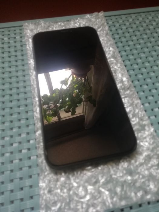 Iphone XR 64gb акб100%