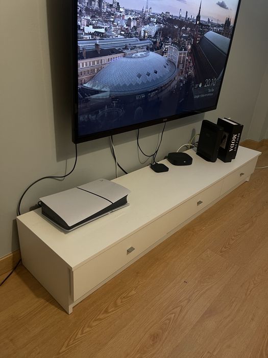 móvel de tv branco