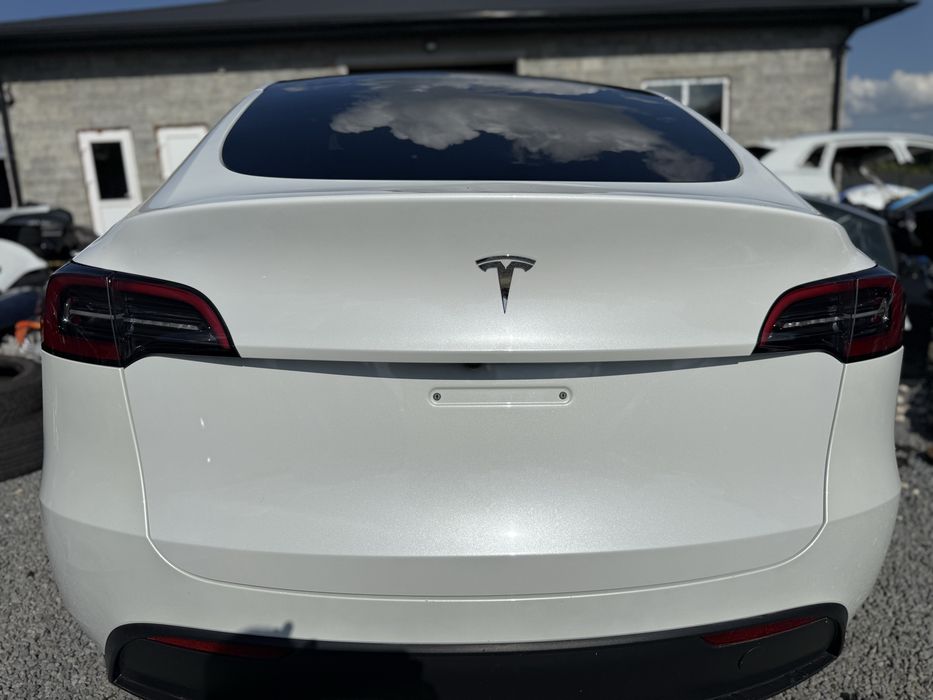 Ляда кришка багажника для Tesla model  Y, Тесла білий колір перламутр PPSW