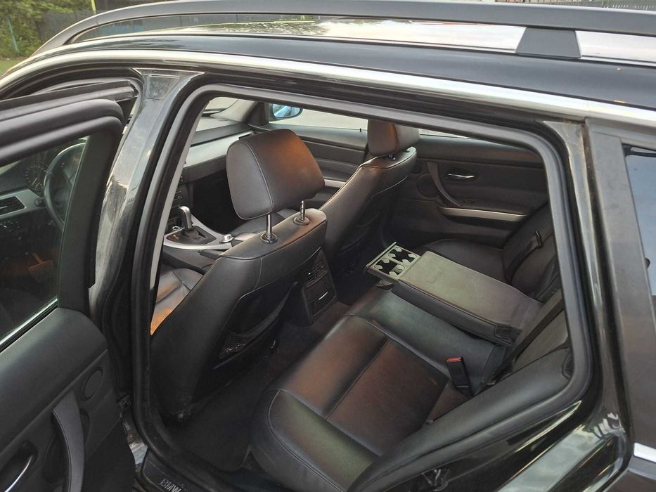 BMW 325i e91, automat