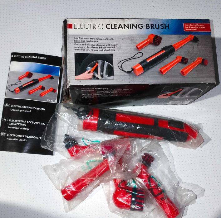 Elektryczna szczotka czyszcząca na baterie NOWA