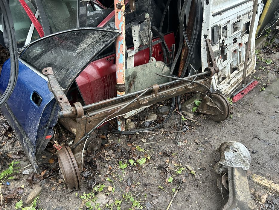 Задня балка Renault Рено 21