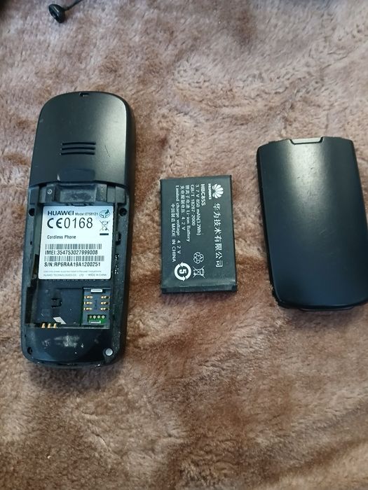 Telefon Huawei ETS8121.