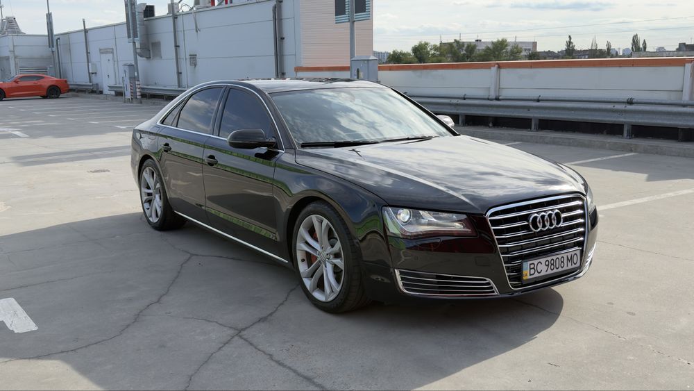 Audi A8D4! 3.0 дизель! Quattro!