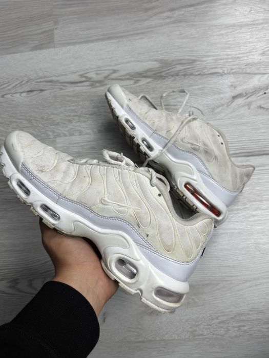 Nike Air Max Plus TN Biale 44