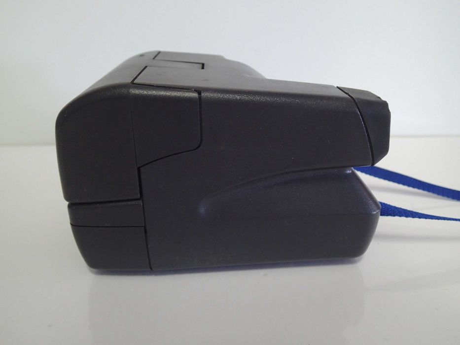 Máquina Fotográfica Poloroid 636