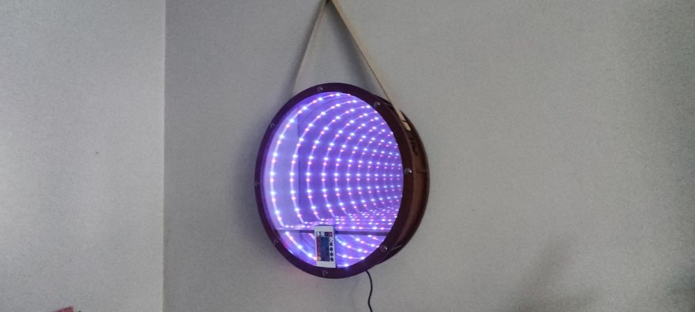 Lustro nieskończoności