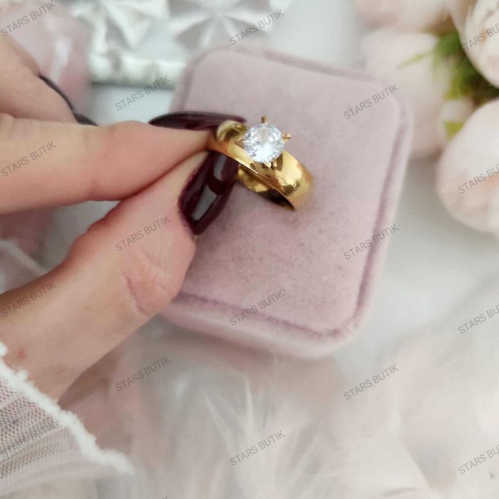 Pierścionek w stylu zaręczynowym cyrkonia r. 8 stal 316L cudo