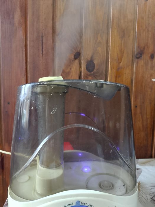 Продам зволожувач повітря Sinbo