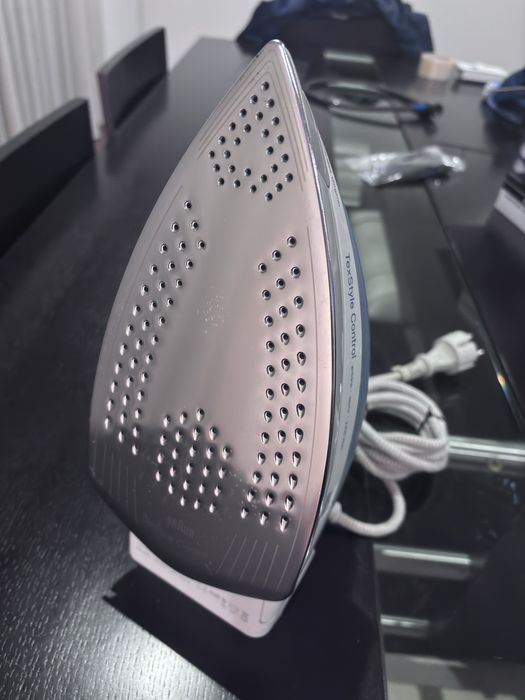 Ferro a Vapor Braun TexStyle Control – Bom Estado