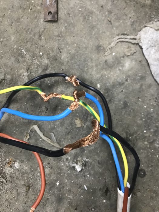 Кабель 5жил*6квадратів