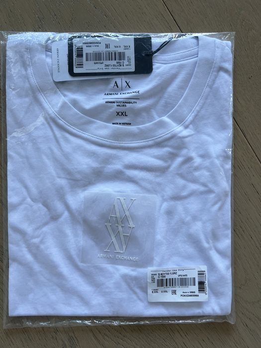 Нова жіноча футболка Armani Exchange розмір XXL