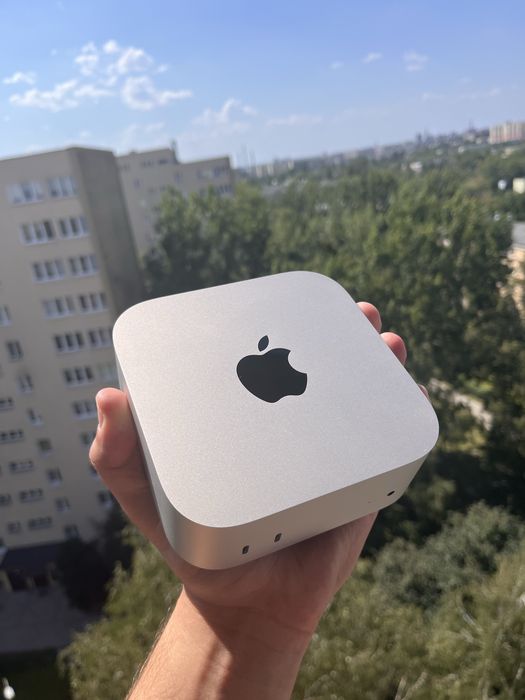 Mac mini m4 16 ram, 512 ssd, 10 cpu