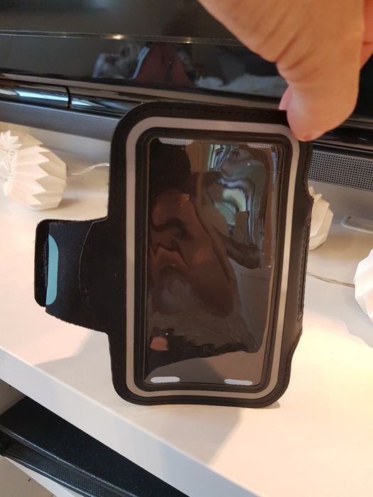 Etui sportowe na telefon