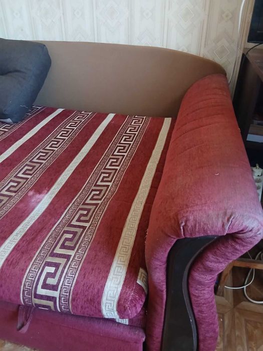 Диван віддам Васильків
